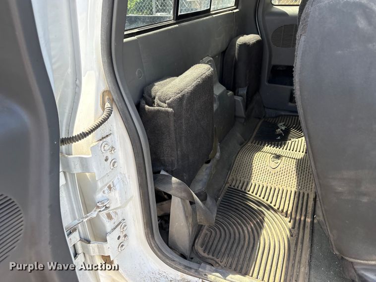 image for item ET0711 2011 Ford Ranger Ext. Cab pickup truck