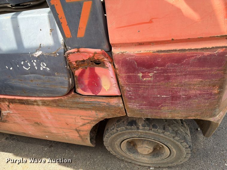 image for item ET0715 Toyota 7FGU25 forklift