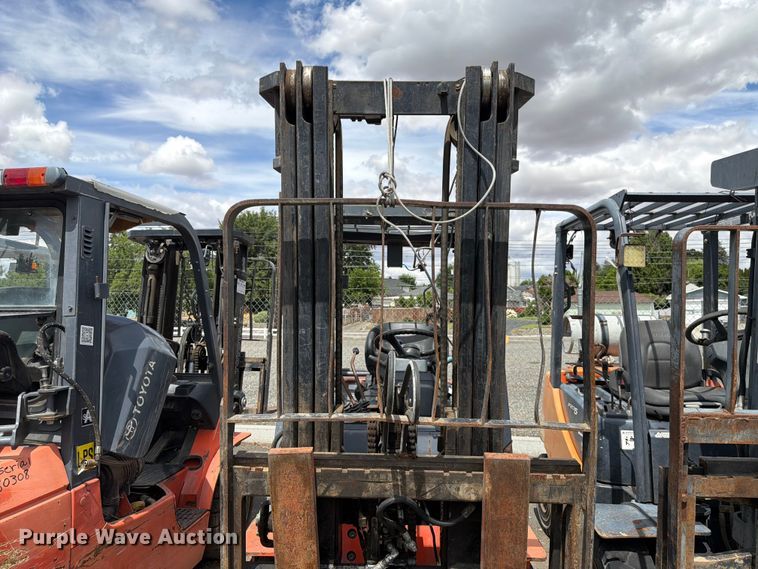 image for item ET0715 Toyota 7FGU25 forklift