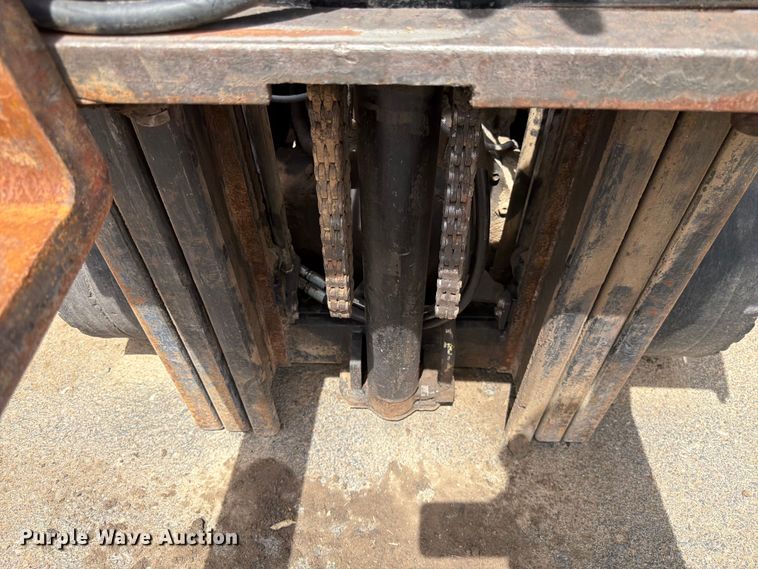 image for item ET0715 Toyota 7FGU25 forklift