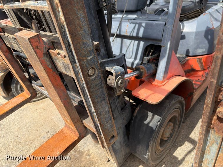 image for item ET0715 Toyota 7FGU25 forklift
