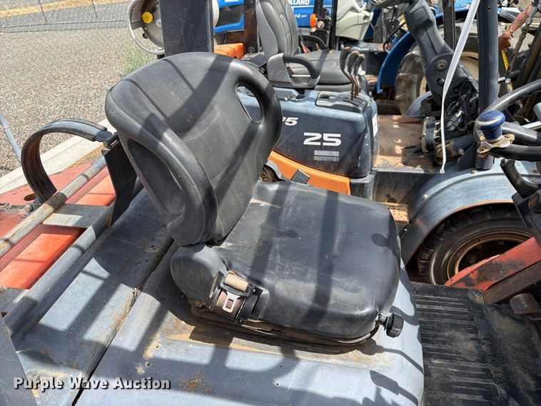 image for item ET0715 Toyota 7FGU25 forklift