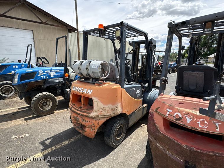 image for item ET0716 Doosan G25P-5 forklift