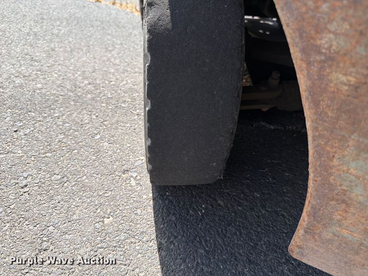 image for item ET0718 Toyota 7FGU25 forklift
