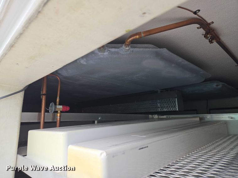 image for item ET5037 2018 Ford E450 refrigerated truck