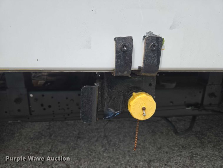 image for item ET5037 2018 Ford E450 refrigerated truck