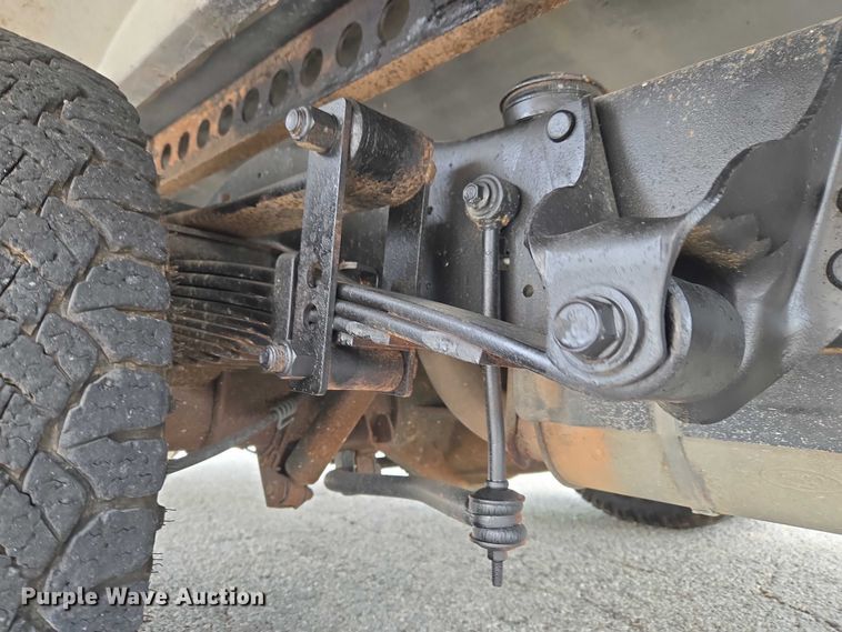 image for item ET5037 2018 Ford E450 refrigerated truck