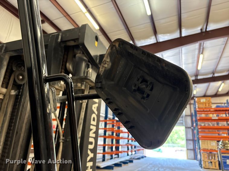 image for item EU0756 2014 Hyundai EQ60L7A forklift