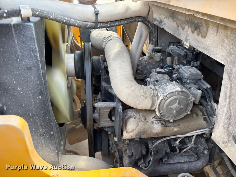 image for item EU0756 2014 Hyundai EQ60L7A forklift