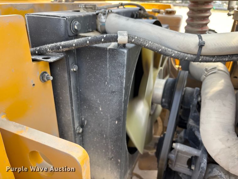 image for item EU0756 2014 Hyundai EQ60L7A forklift