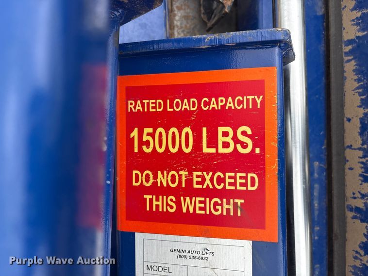 image for item EU5783 Gemini auto lifts four post automotive lift