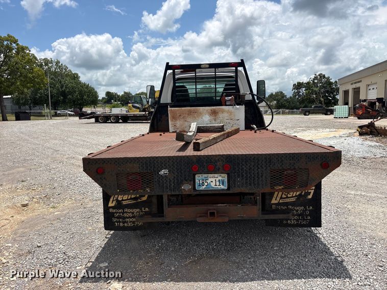 image for item EU5788 2007 Chevrolet C4 flatbed truck
