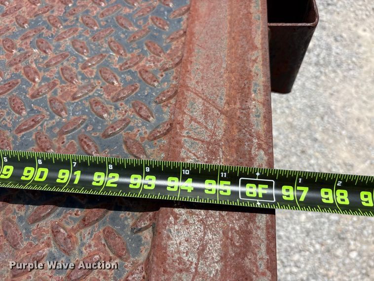 image for item EU5788 2007 Chevrolet C4 flatbed truck