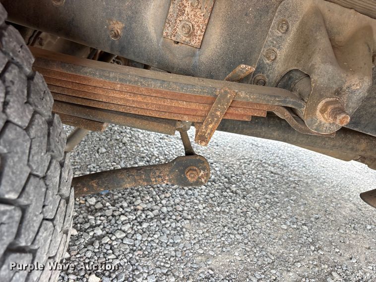 image for item EU5788 2007 Chevrolet C4 flatbed truck
