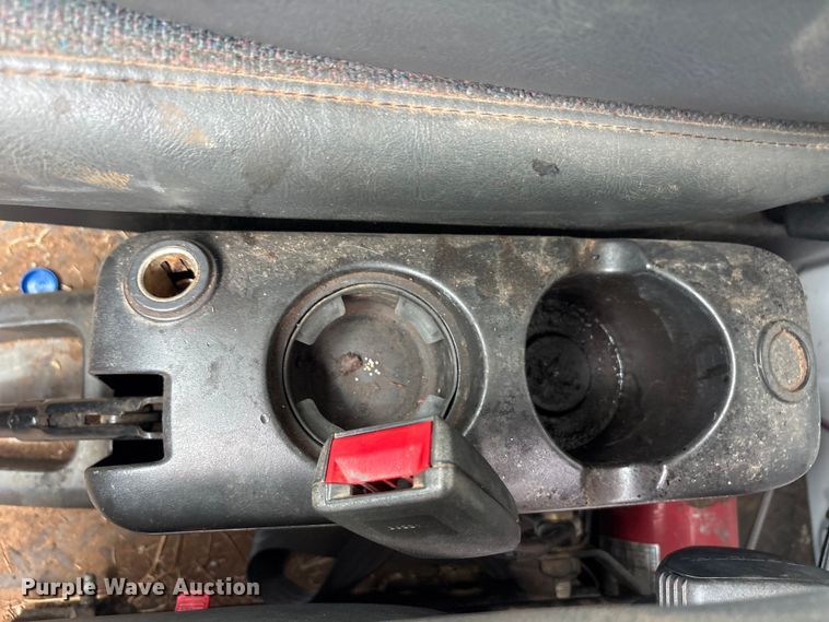 image for item EU5789 2007 Chevrolet C4 flatbed truck