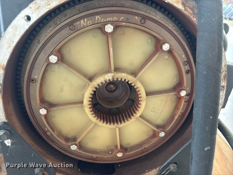 image for item EU5792 Cummins engine