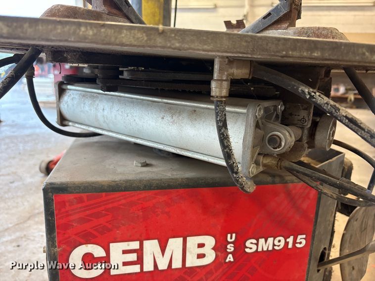 image for item EU5793 Cemb SM915ATI tire machine
