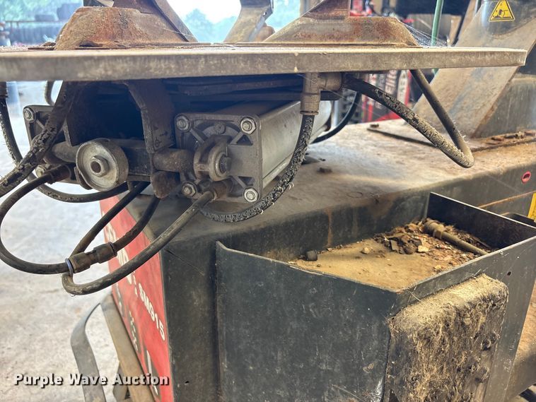 image for item EU5793 Cemb SM915ATI tire machine