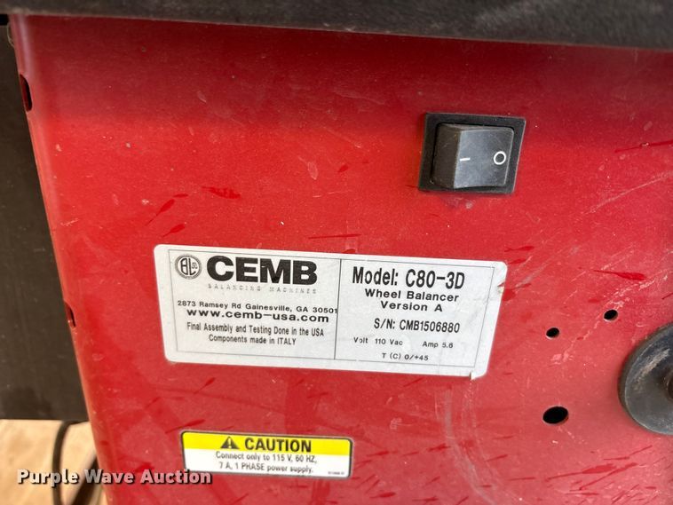 image for item EU5794 CEMB C80-30 tire balancing machine 