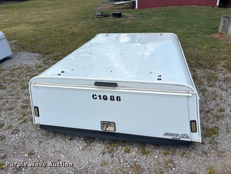 image for item EU5795 Are D376-23 pickup truck topper