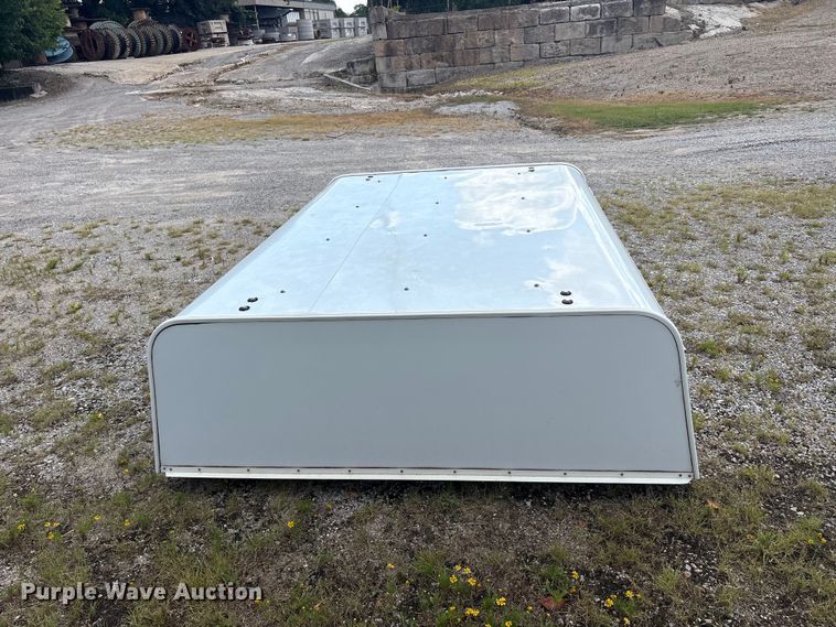image for item EU5795 Are D376-23 pickup truck topper