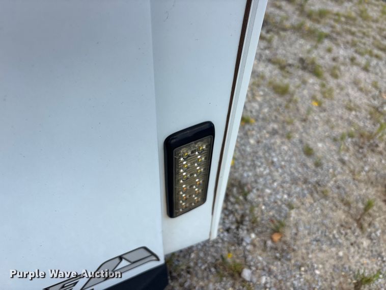 image for item EU5795 Are D376-23 pickup truck topper