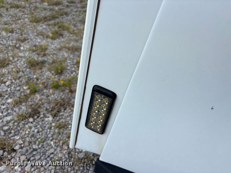 image for item EU5795 Are D376-23 pickup truck topper