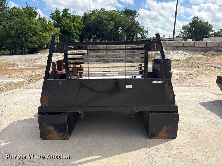 image for item EU5796 Pickup truck flatbed