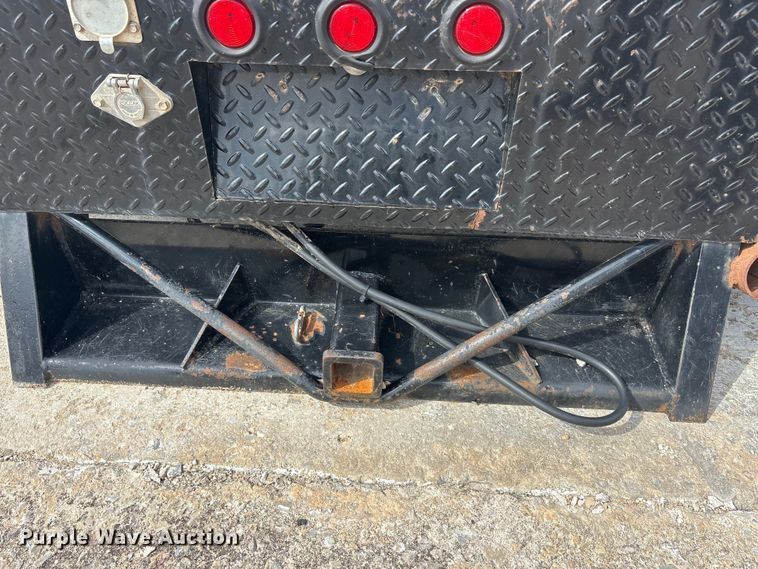 image for item EU5796 Pickup truck flatbed