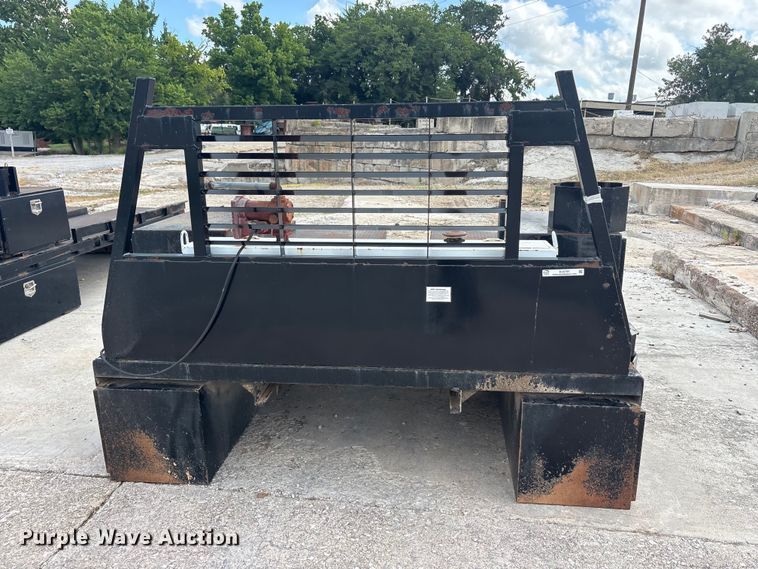 image for item EU5797 Pickup truck flatbed