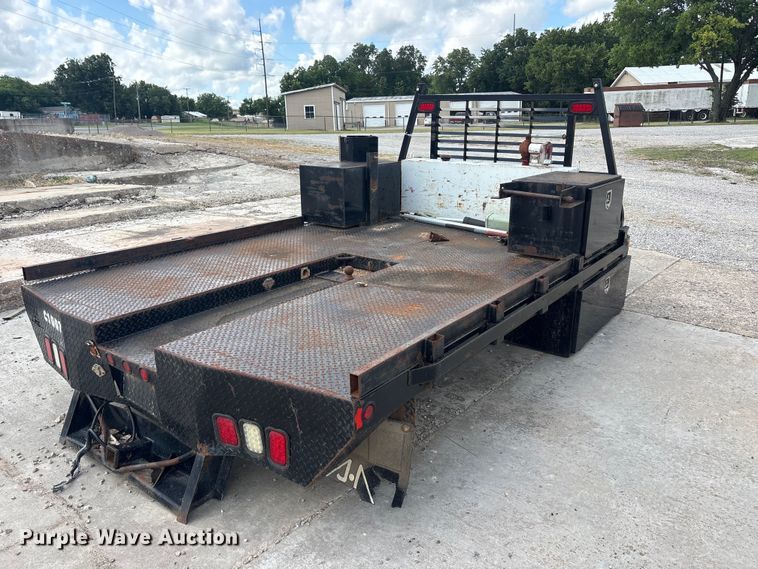 image for item EU5797 Pickup truck flatbed