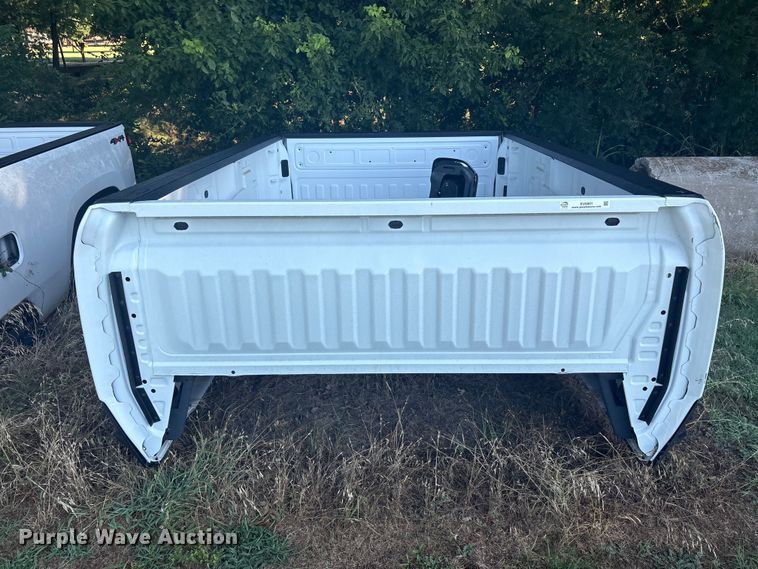 image for item EU5801 Pickup truck bed
