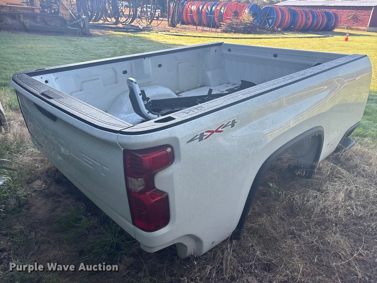 image for item EU5801 Pickup truck bed
