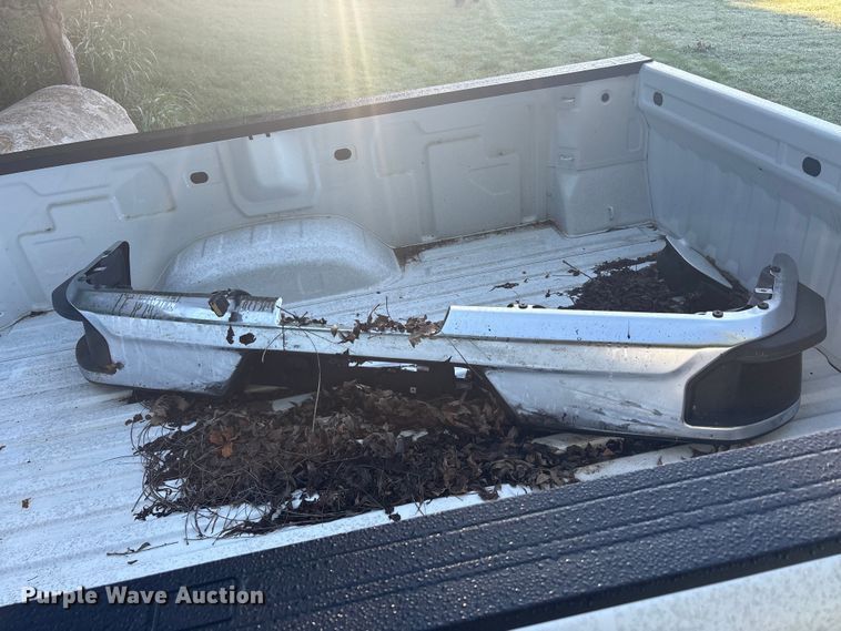 image for item EU5801 Pickup truck bed