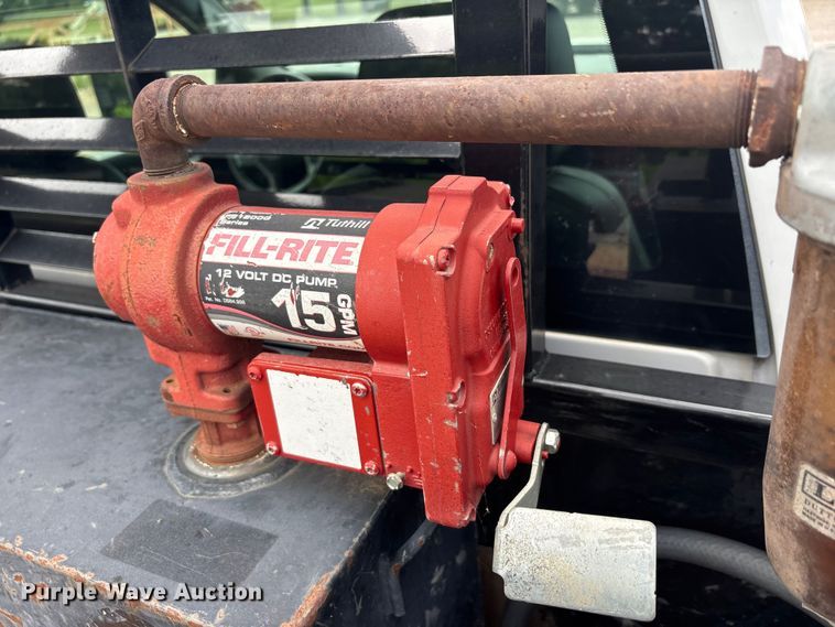 image for item EU5806 2020 Chevrolet Silverado 3500HD flatbed pickup truck