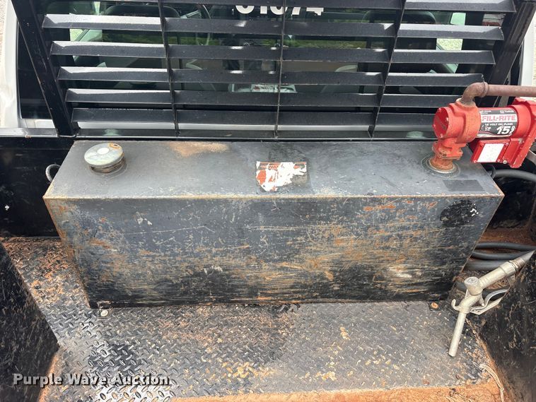 image for item EU5806 2020 Chevrolet Silverado 3500HD flatbed pickup truck