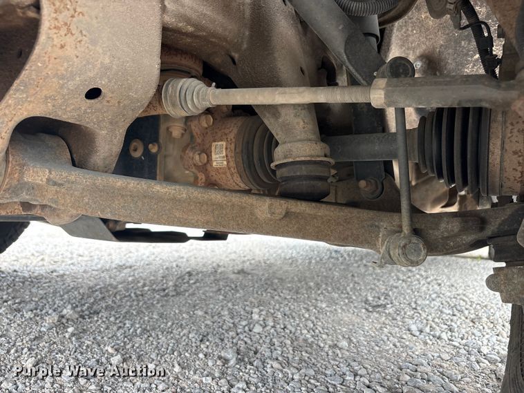 image for item EU5806 2020 Chevrolet Silverado 3500HD flatbed pickup truck