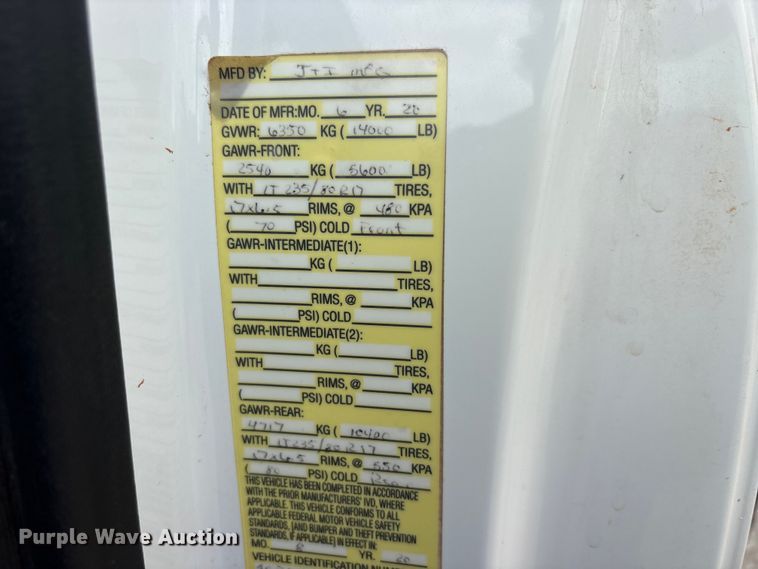 image for item EU5806 2020 Chevrolet Silverado 3500HD flatbed pickup truck