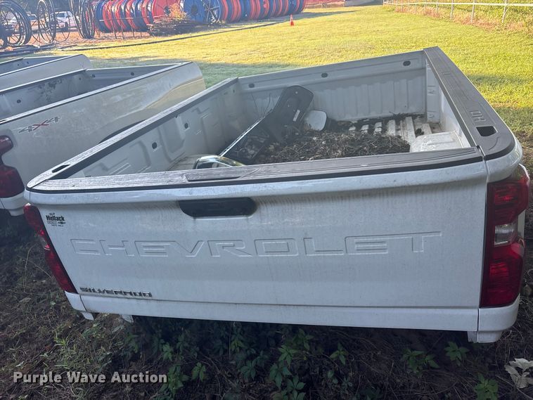 image for item EU5812 2024 Chevrolet 2500 Pickup truck bed