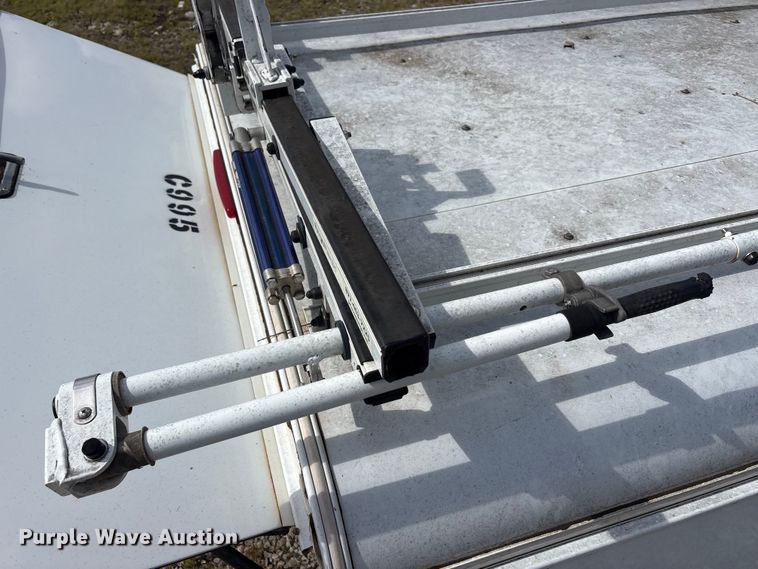 image for item EU5816 ARE D471-23 pickup truck topper