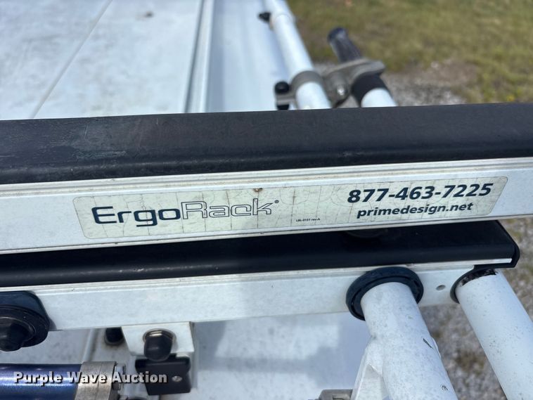 image for item EU5817 Are D471-23 pickup truck topper