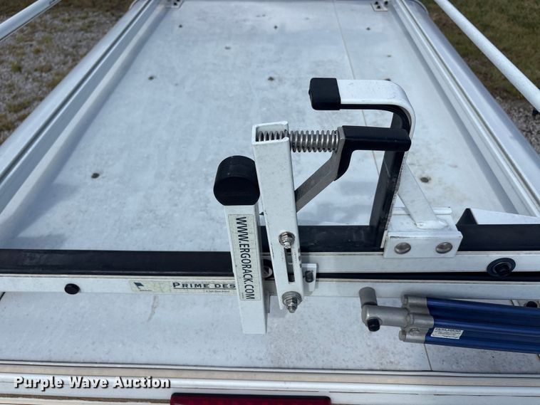 image for item EU5817 Are D471-23 pickup truck topper