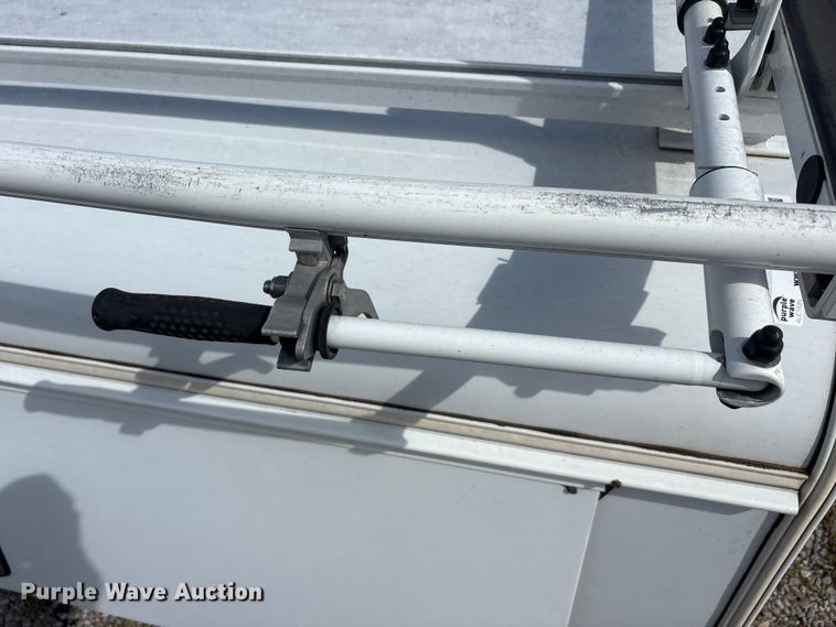 image for item EU5817 Are D471-23 pickup truck topper