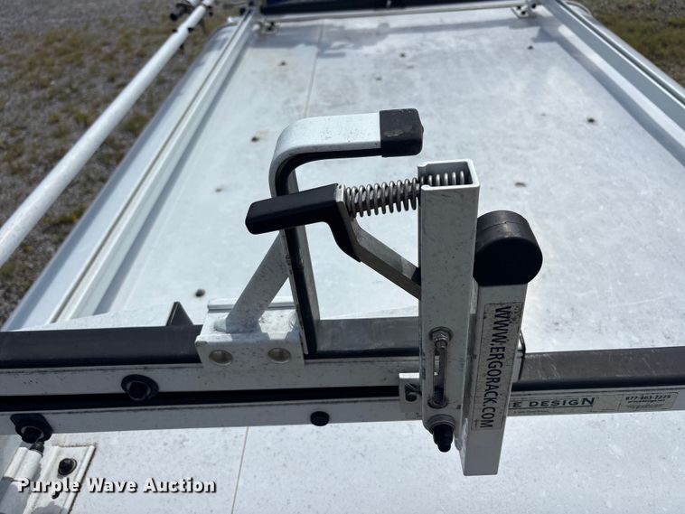 image for item EU5817 Are D471-23 pickup truck topper