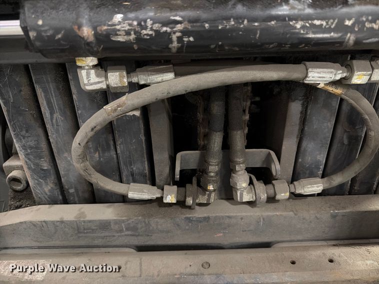 image for item EU5886 2016 Crown RC5530-35 forklift