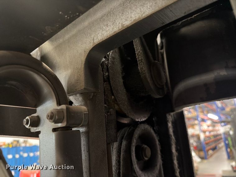 image for item EU5886 2016 Crown RC5530-35 forklift