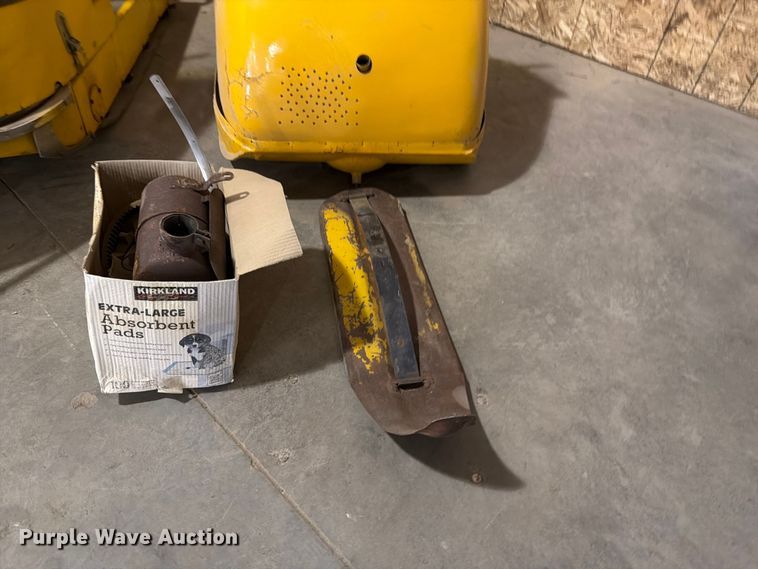 image for item EU8702 Ski-Doo Bombardier snowmobile