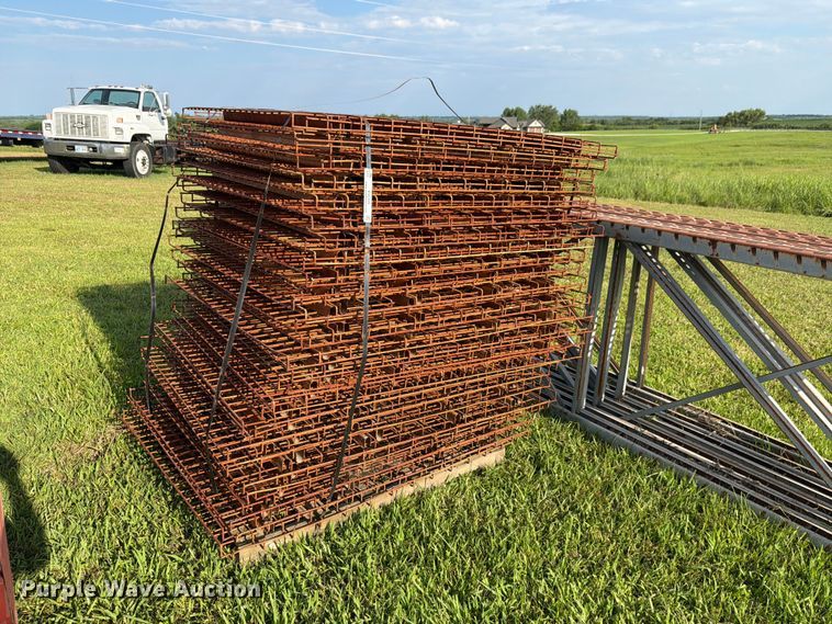image for item EV2335 Keystone pallet racking