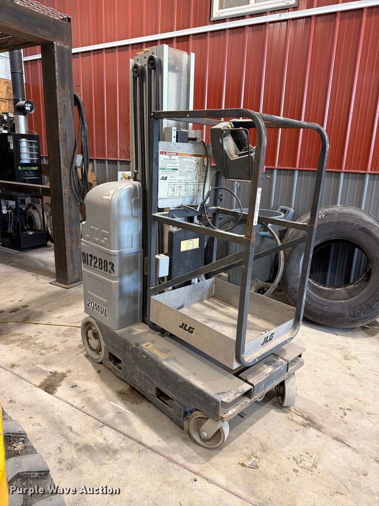 image for item EV2337 2013 JLG 20MVL lift vertical lift