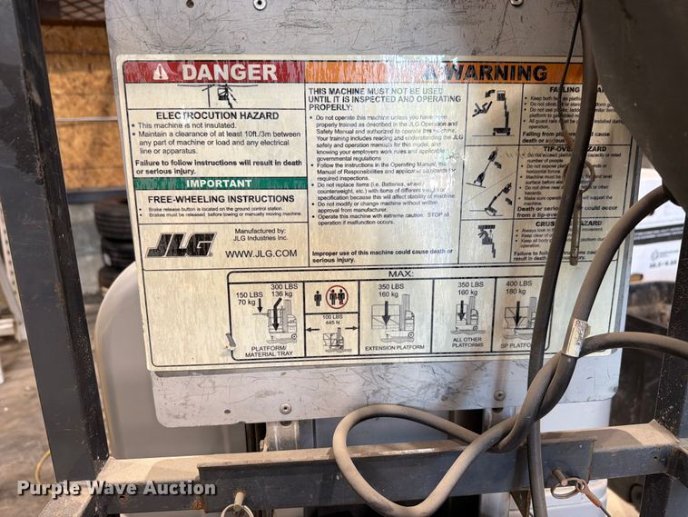 image for item EV2337 2013 JLG 20MVL lift vertical lift